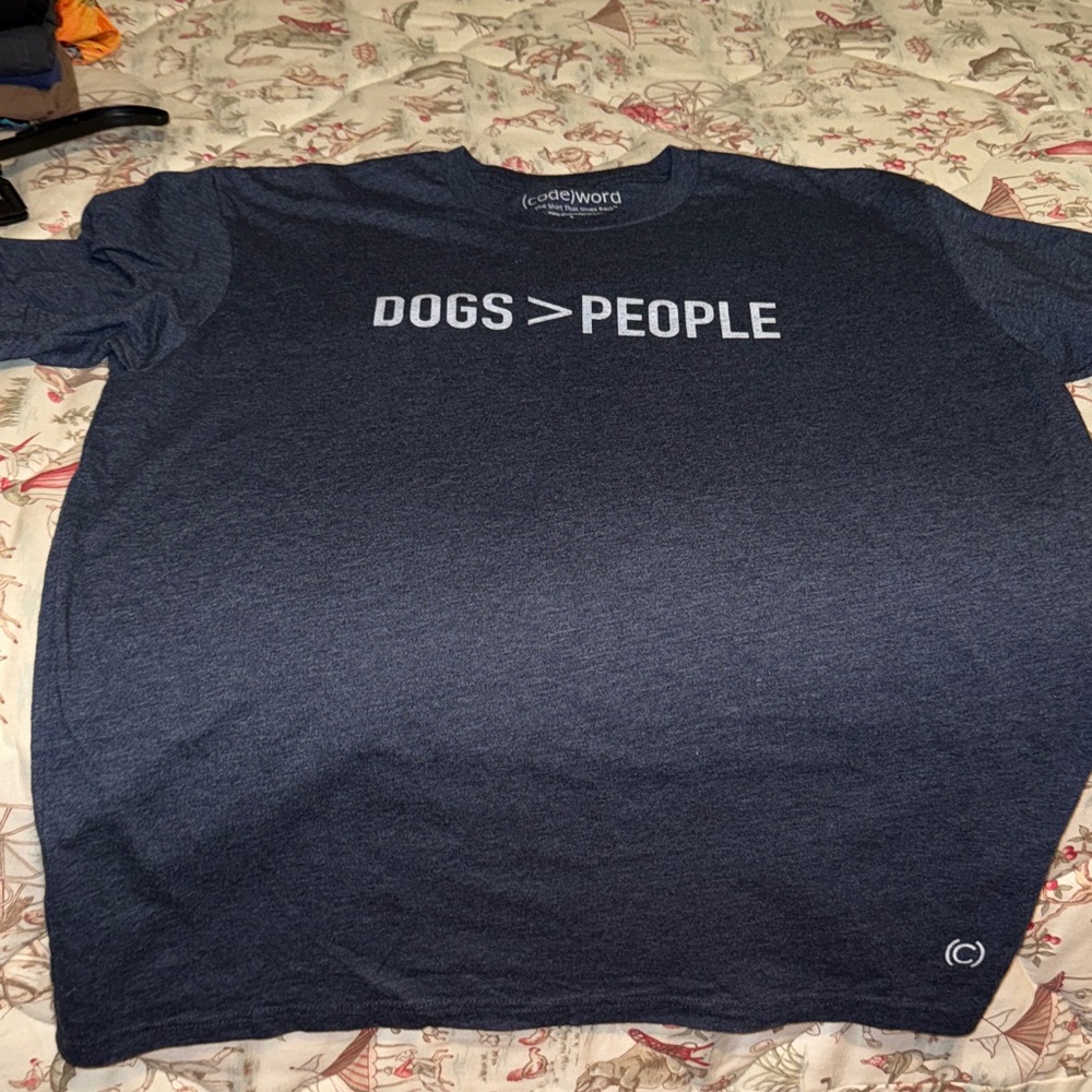 Navy Blue 'Dogs > People' T-Shirt
